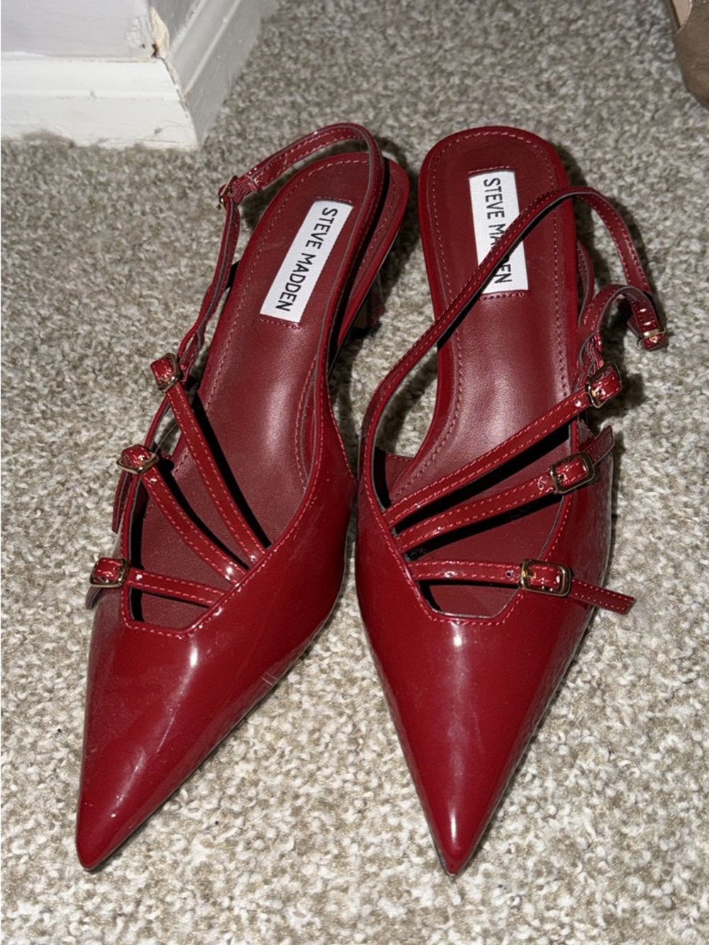 Steve Madden Red Patent Pointed Slingback Mules